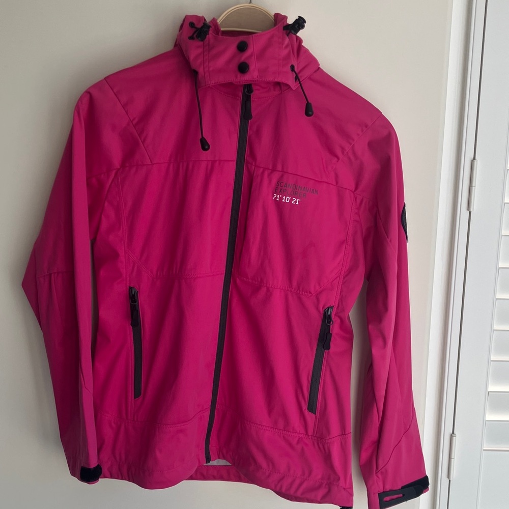 SCANDINAVIAN EXPLORER Women’s Polyester Hooded Windbreaker Jacket Pink Small EUC